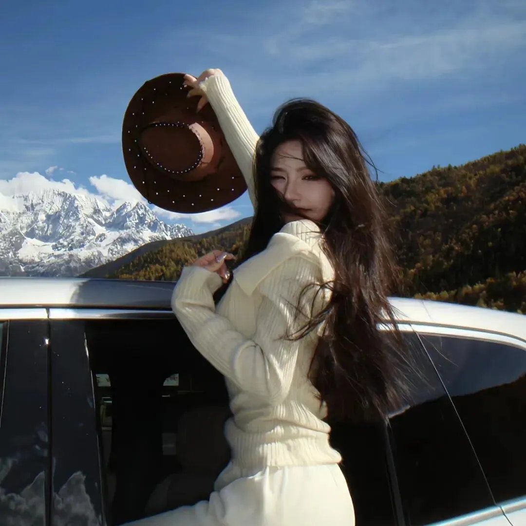 阳光马达棒球场！